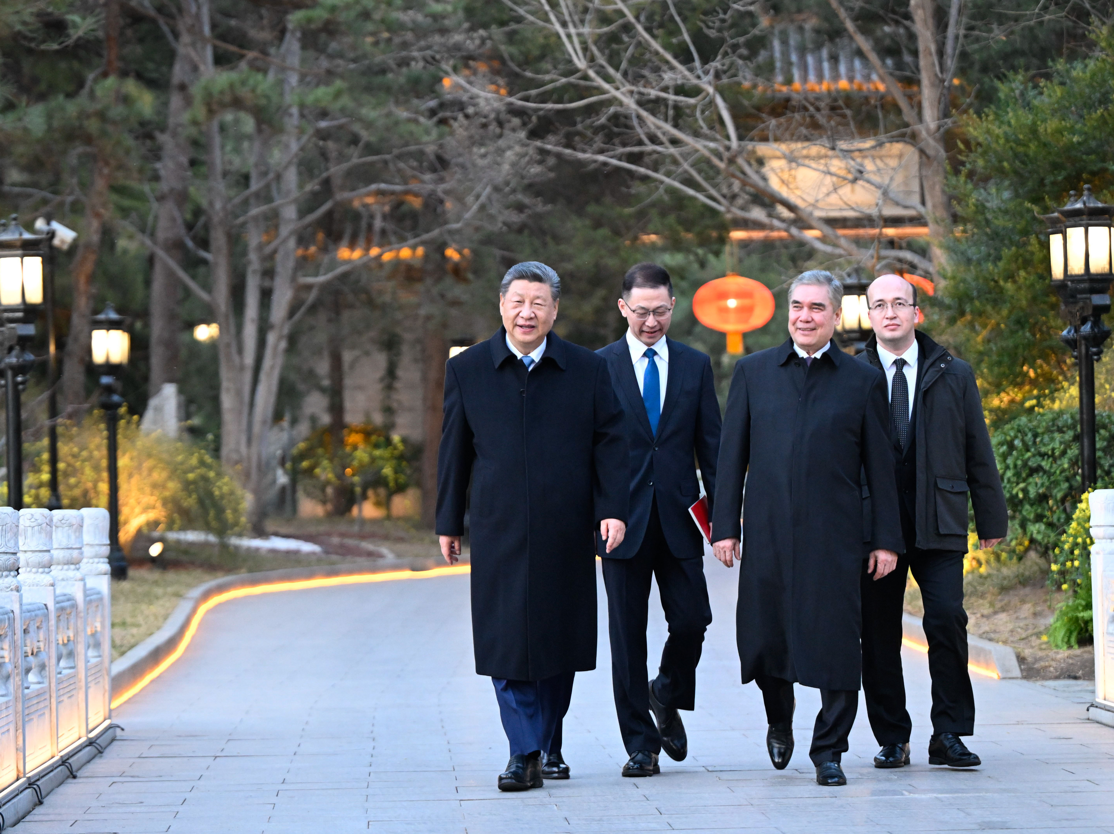 2026年3月18日，國(guó)家主席習(xí)近平在北京會(huì)見(jiàn)土庫(kù)曼斯坦民族領(lǐng)袖、人民委員會(huì)主席別爾德穆哈梅多夫。